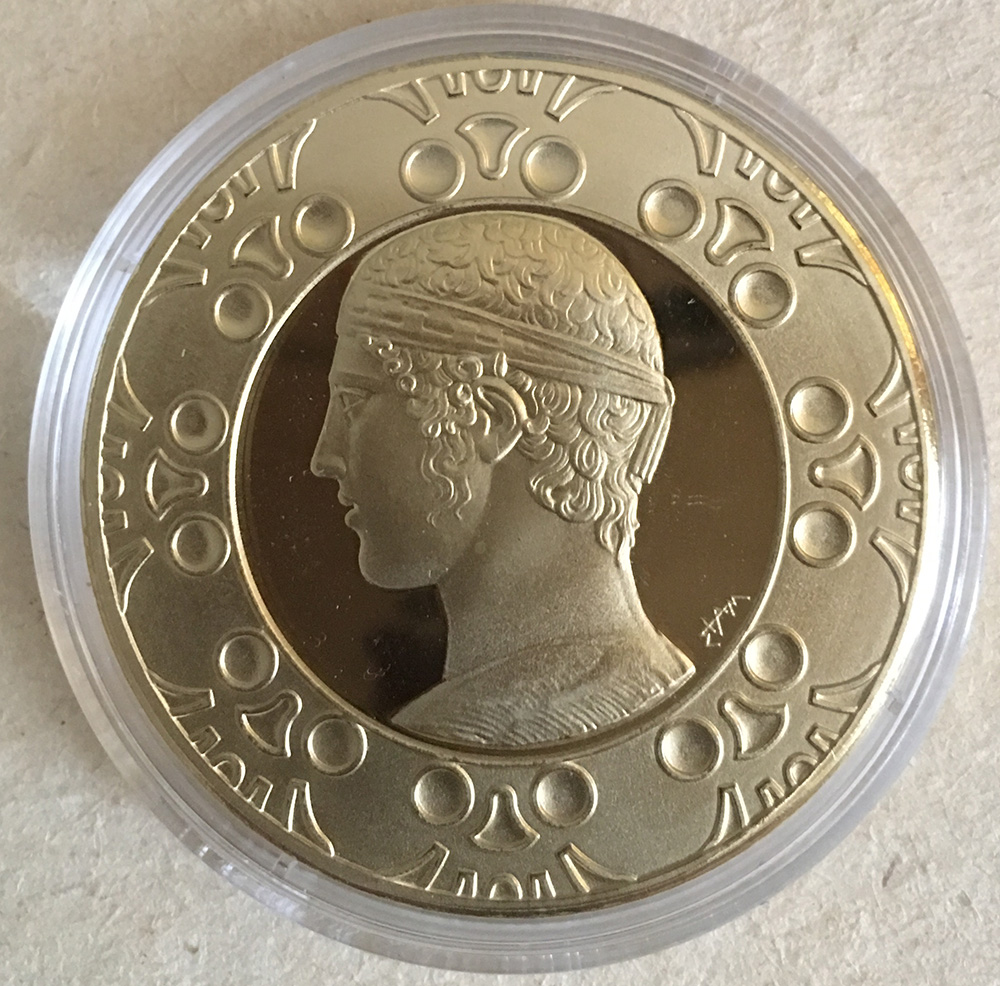 Лот 179. Медаль Монетного двора Греции (Сувенирная медаль Монетного двора Греции.
Диаметр 40 мм)